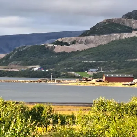 Гостевой дом Austertanakrystallen By Pure Lifestyle Arctic Tana